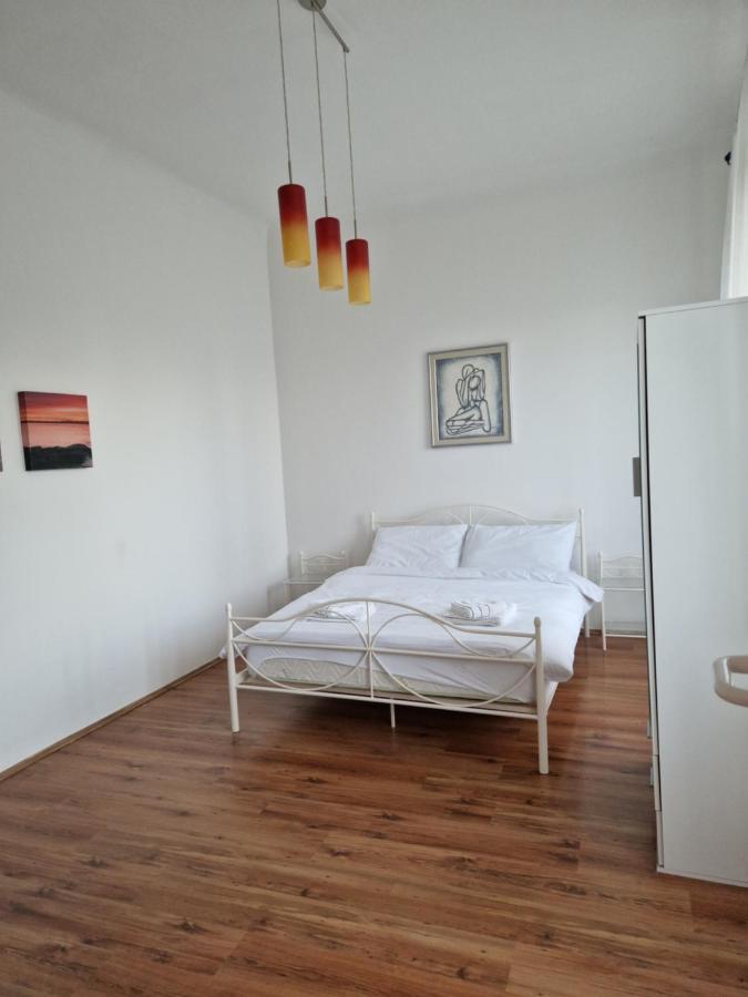 Queen Of Stay - Apartment Lili Rijeka Eksteriør bilde
